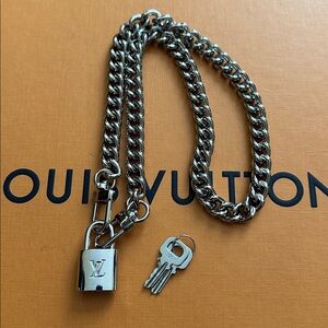 Authentic Louis Vuitton #315 Lock and Key Set on Chain Necklace Silver